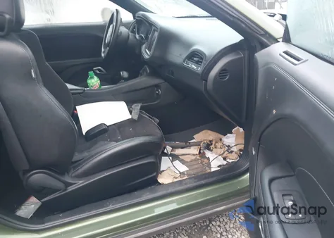 2022 Dodge Challenger R/T из США, поврежденный, VIN 2C3CDZBT2NH233902